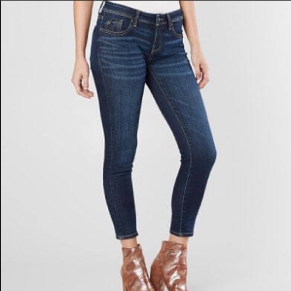 BKE Madison skinny jeans size 27 stretch Buckle